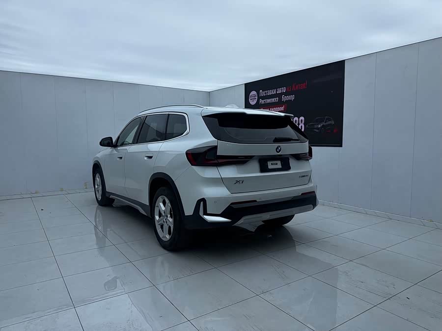 BMW X1 2023 sDrive25Li X Design Package - zdjęcie 8