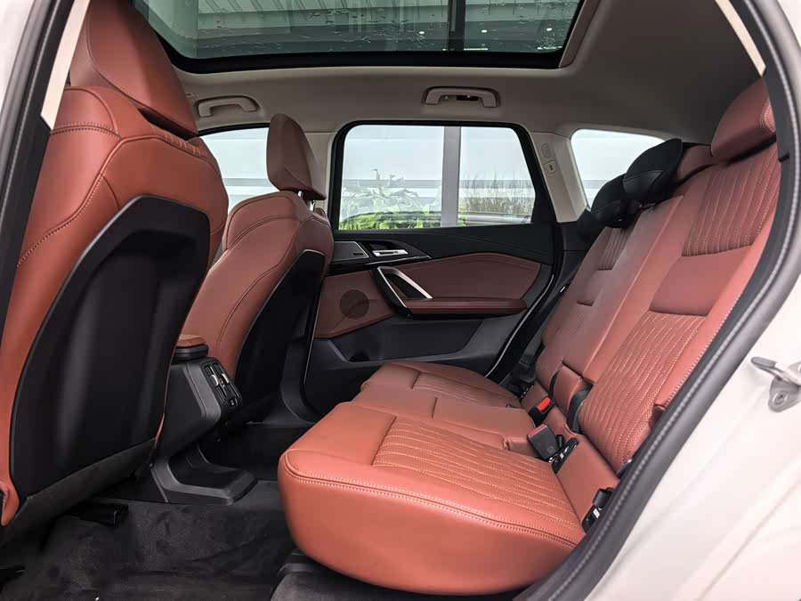 BMW X1 2025 sDrive25Li X Design Package - zdjęcie 12