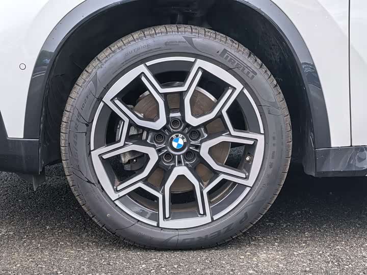 BMW X1 2025 sDrive25Li X Design Package - zdjęcie 17