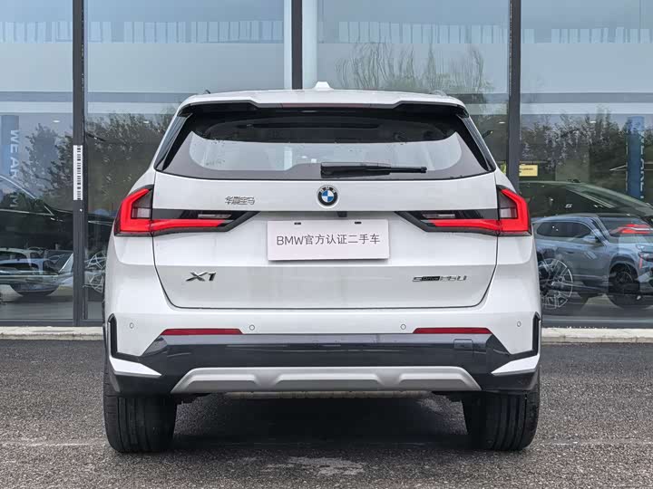 BMW X1 2025 sDrive25Li X Design Package - zdjęcie 18