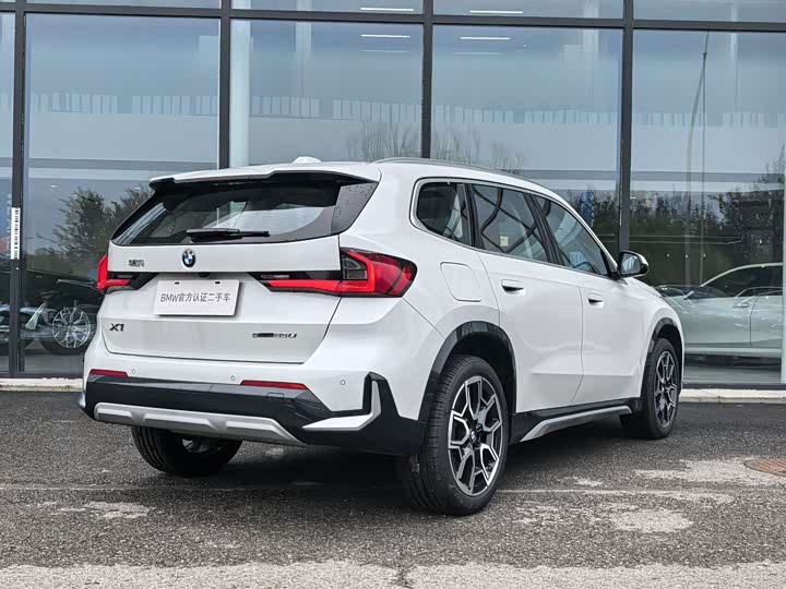 BMW X1 2025 sDrive25Li X Design Package - zdjęcie 19