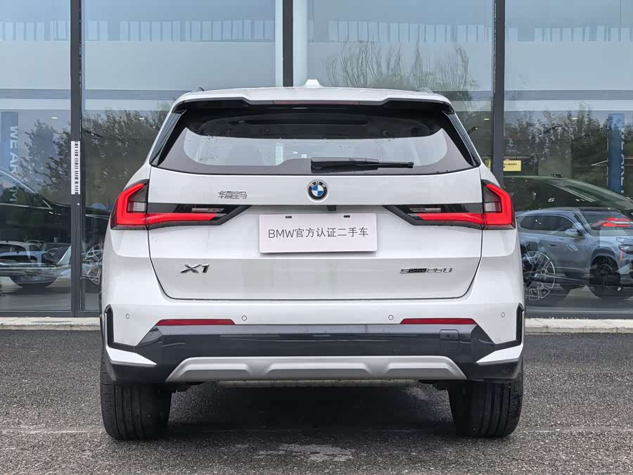 BMW X1 2025 sDrive25Li X Design Package - zdjęcie 5