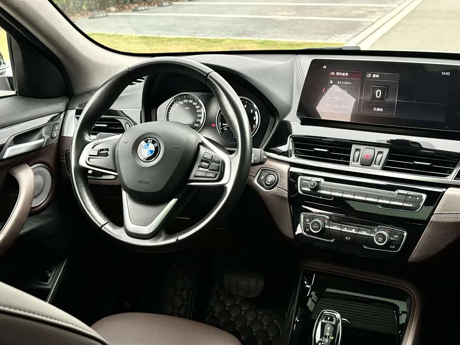 BMW X2 2023 sDrive25i M Sport Night Edition - zdjęcie 12
