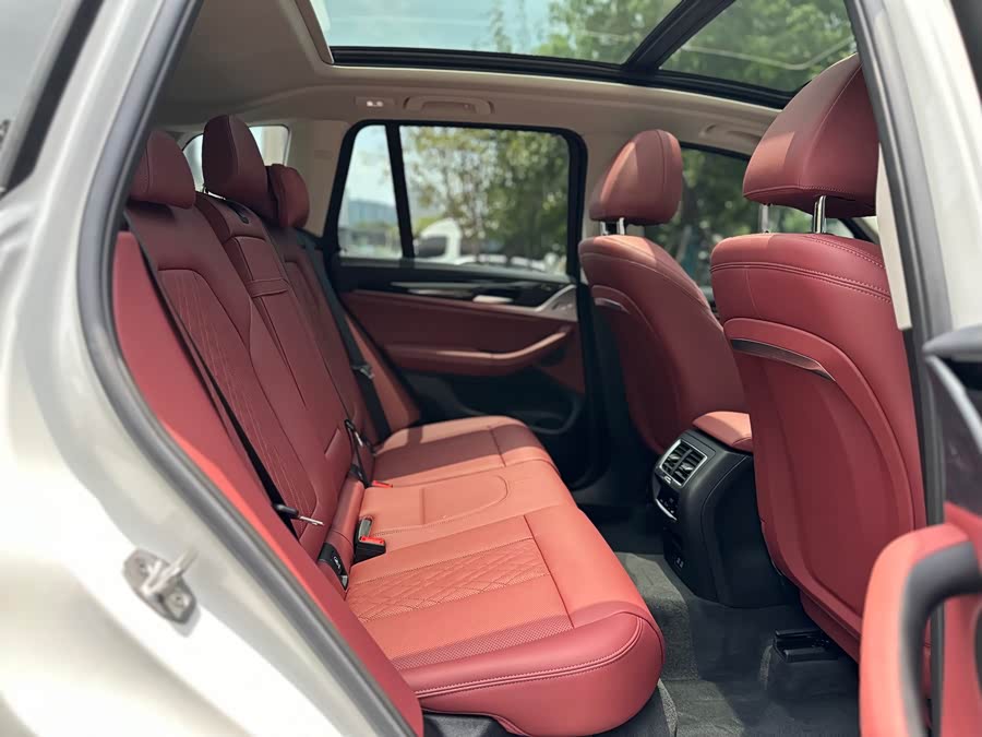 BMW X3 2023 xDrive25i M Sport Package - zdjęcie 16