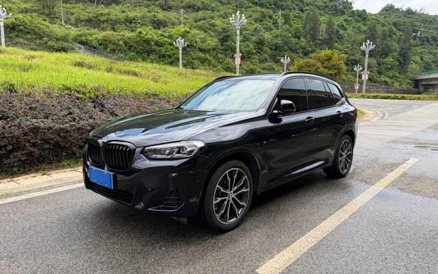 BMW X3 2023 xDrive30i Leading M Night Package