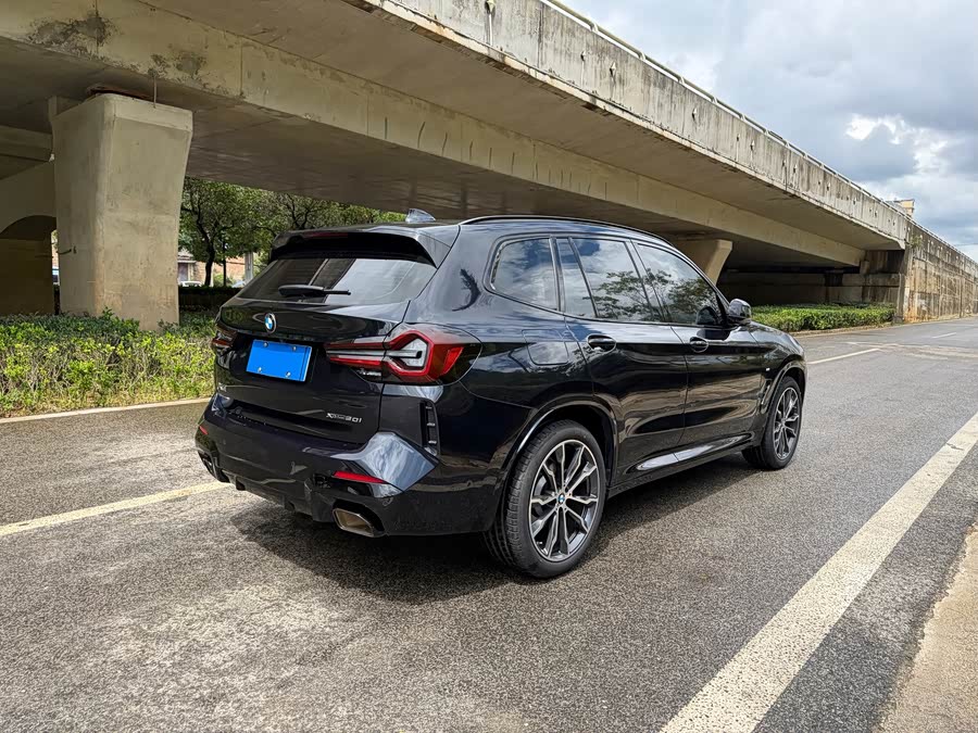BMW X3 2023 xDrive30i Leading M Night Package - zdjęcie 2