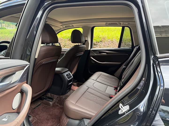 BMW X3 2023 xDrive30i Leading M Night Package - zdjęcie 13
