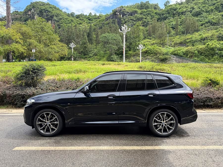 BMW X3 2023 xDrive30i Leading M Night Package - zdjęcie 7
