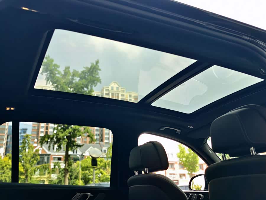 BMW X5 2022 Facelift xDrive 40Li M Sport Package - zdjęcie 11