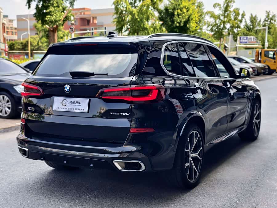BMW X5 2022 Facelift xDrive 40Li M Sport Package - zdjęcie 6