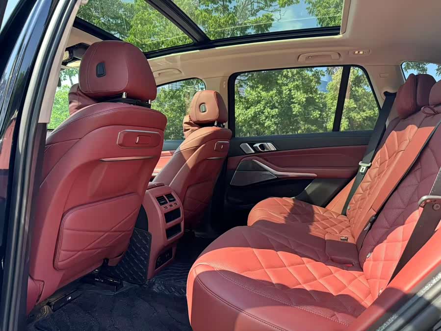 BMW X5 2023 xDrive 30Li Luxury M Sport Package - zdjęcie 6