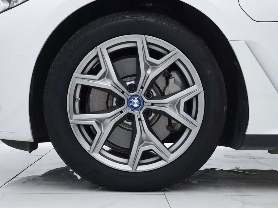 BMW i3 2022 eDrive 35 L - zdjęcie 13