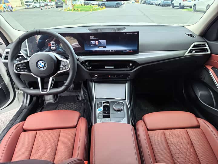 BMW i3 2025 eDrive 35 L - zdjęcie 14