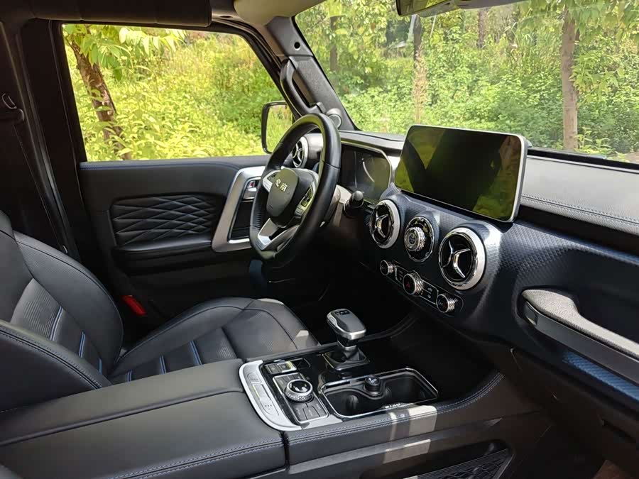 Beijing Off-road BJ40 2023 2.0D Auto 4WD Blade Hero Edition Pioneer - zdjęcie 14