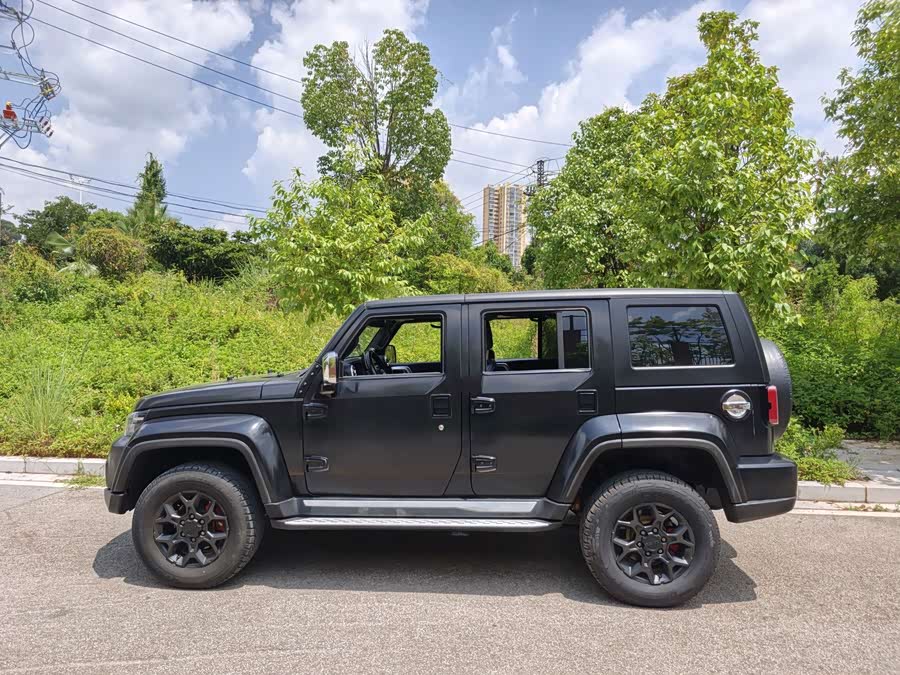 Beijing Off-road BJ40 2023 2.0D Auto 4WD Blade Hero Edition Pioneer - zdjęcie 4