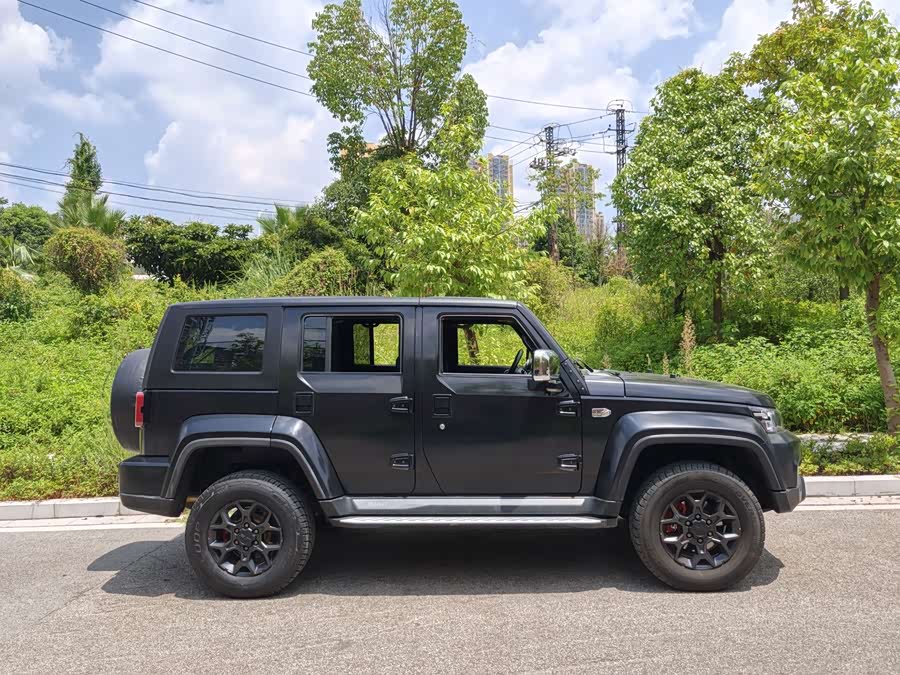 Beijing Off-road BJ40 2023 2.0D Auto 4WD Blade Hero Edition Pioneer - zdjęcie 5