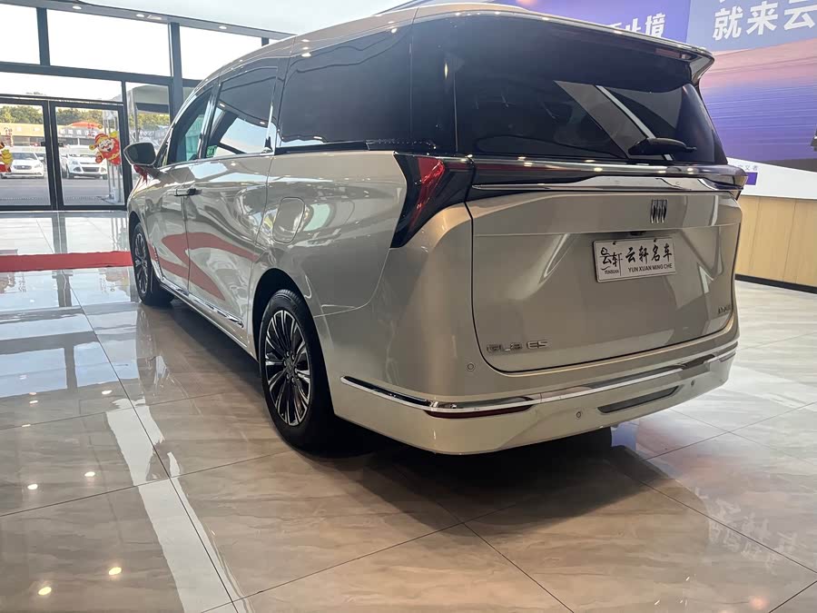 Buick GL8 2025 Luxury Intelligent - zdjęcie 17
