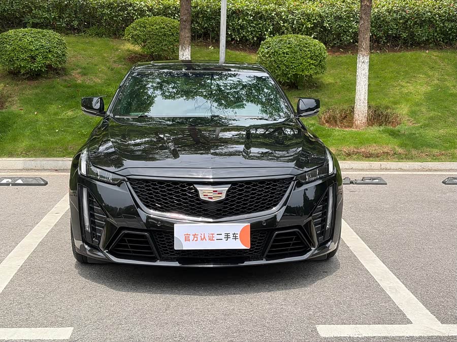 Cadillac CT5 2022 28T Luxury - zdjęcie 2