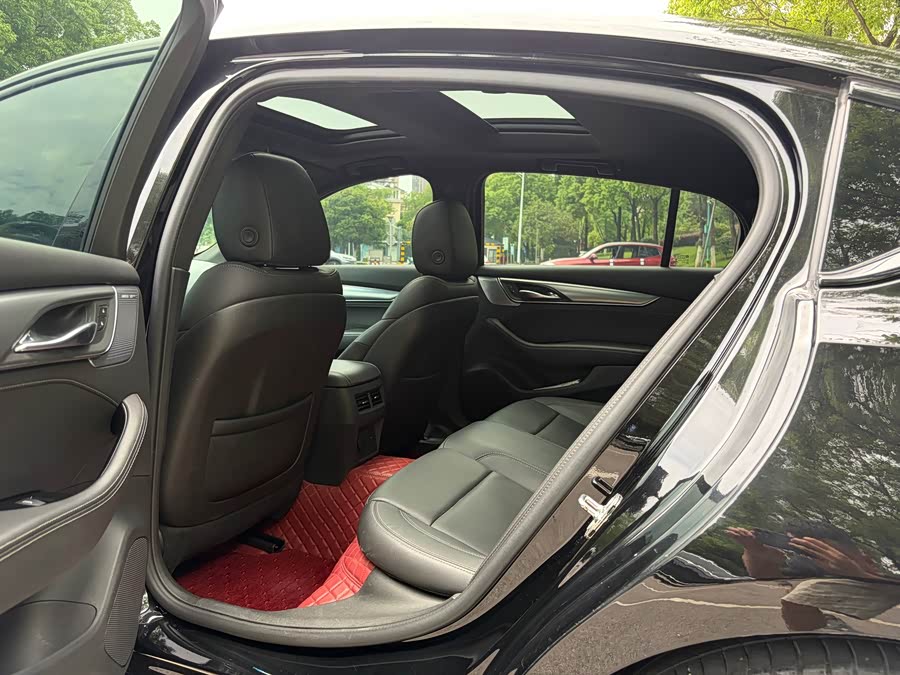 Cadillac CT5 2022 28T Luxury - zdjęcie 5