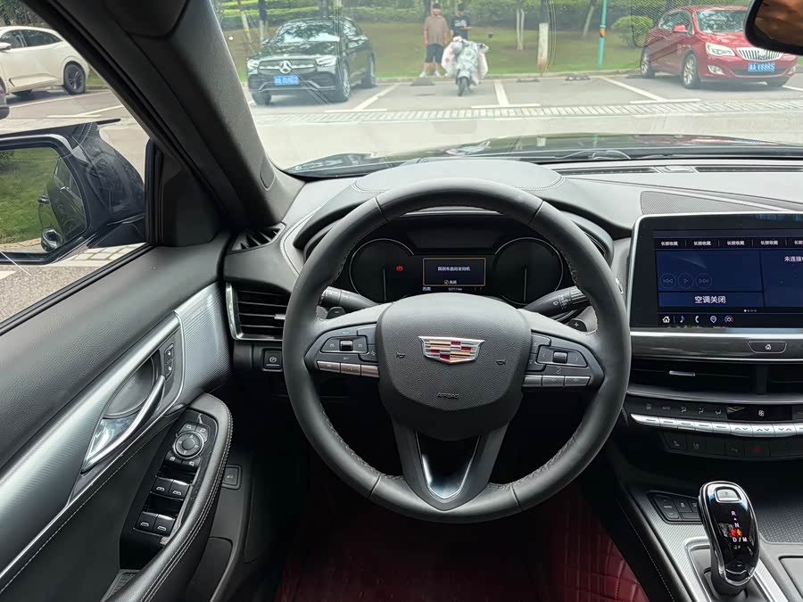 Cadillac CT5 2022 28T Luxury - zdjęcie 6