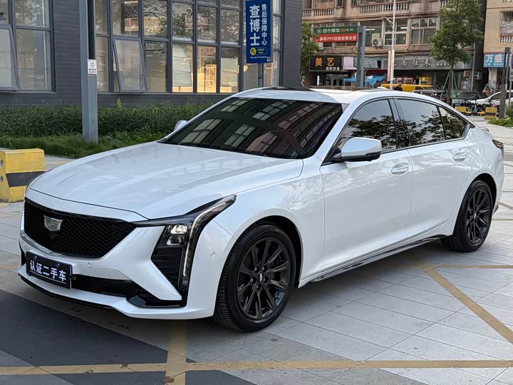 Cadillac CT5 2024 28T Premium - zdjęcie 17