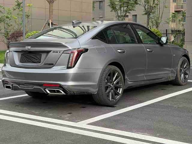 Cadillac CT5 2025 28T Track Performance - zdjęcie 9