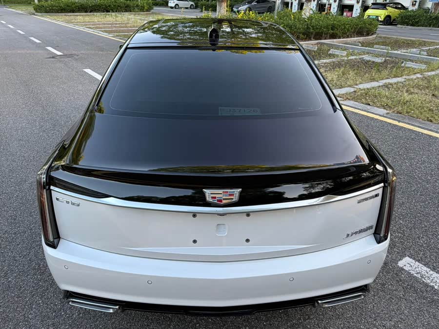 Cadillac CT6 2023 28T Premium - zdjęcie 4