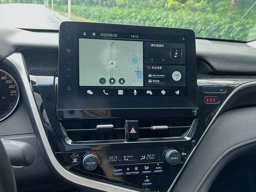 Camry 2023 2.0S Knight - zdjęcie 12