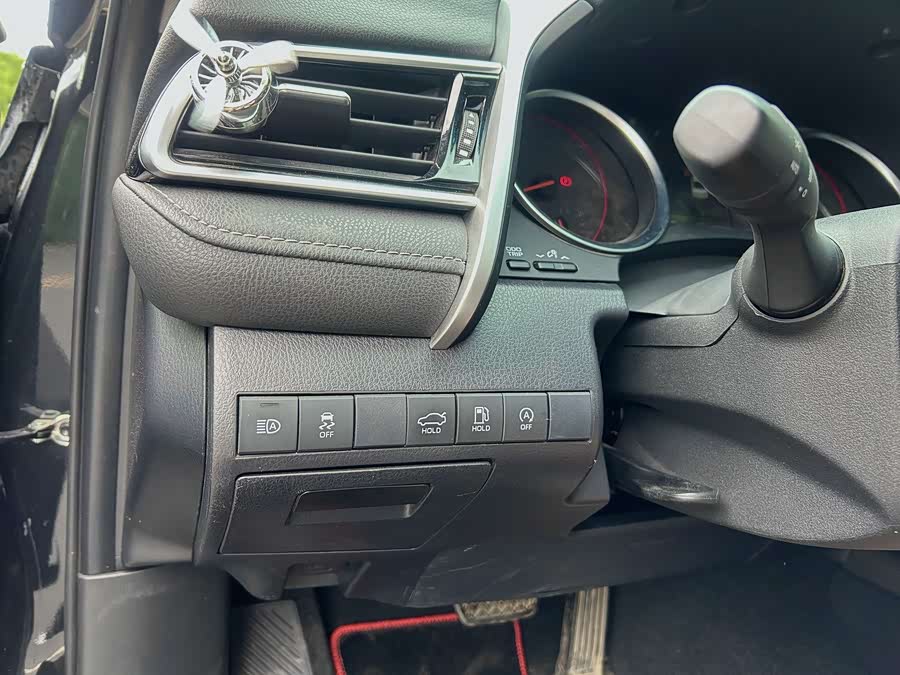 Camry 2023 2.0S Knight - zdjęcie 14