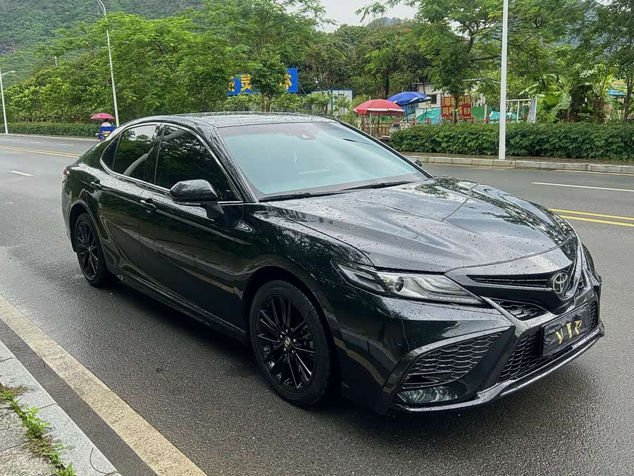 Camry 2023 2.0S Knight - zdjęcie 3