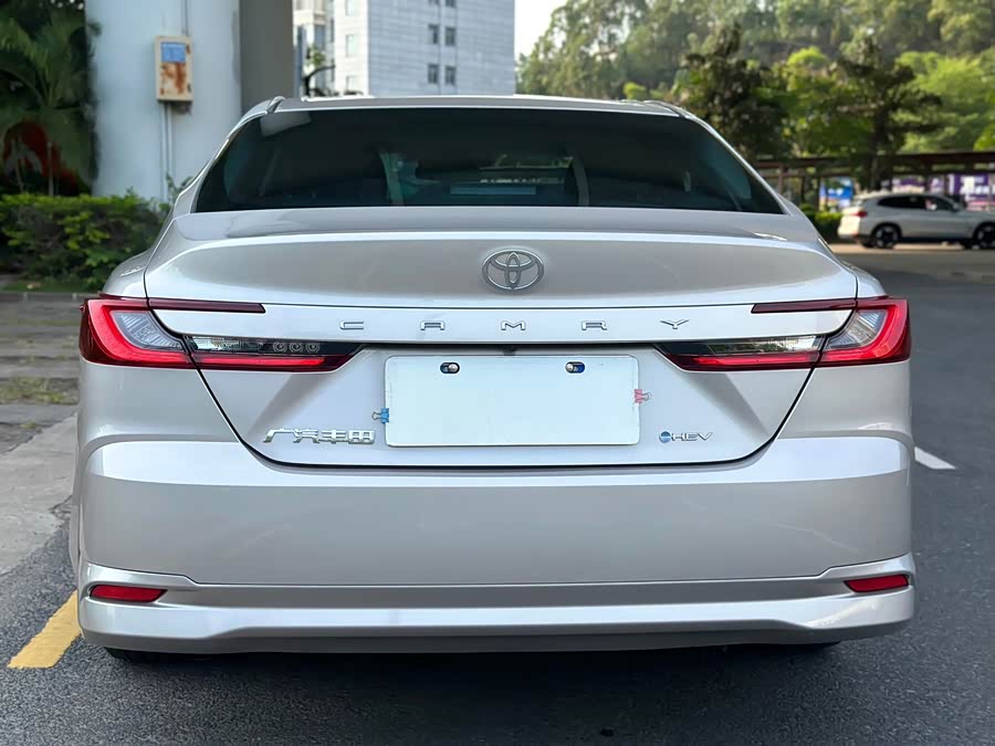 Camry 2024 2.0T Luxury - zdjęcie 14