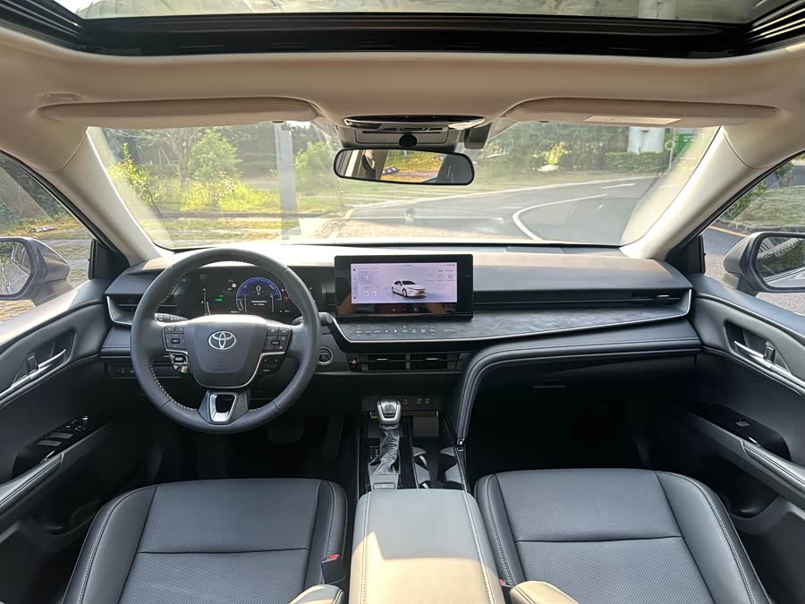 Camry 2024 2.0T Luxury - zdjęcie 6