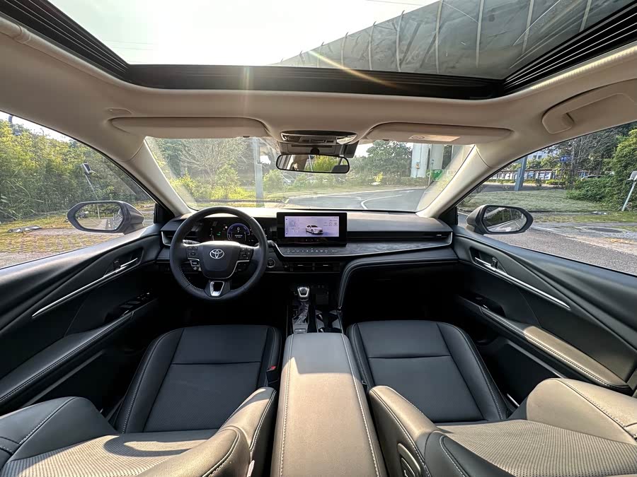 Camry 2024 2.0T Luxury - zdjęcie 7