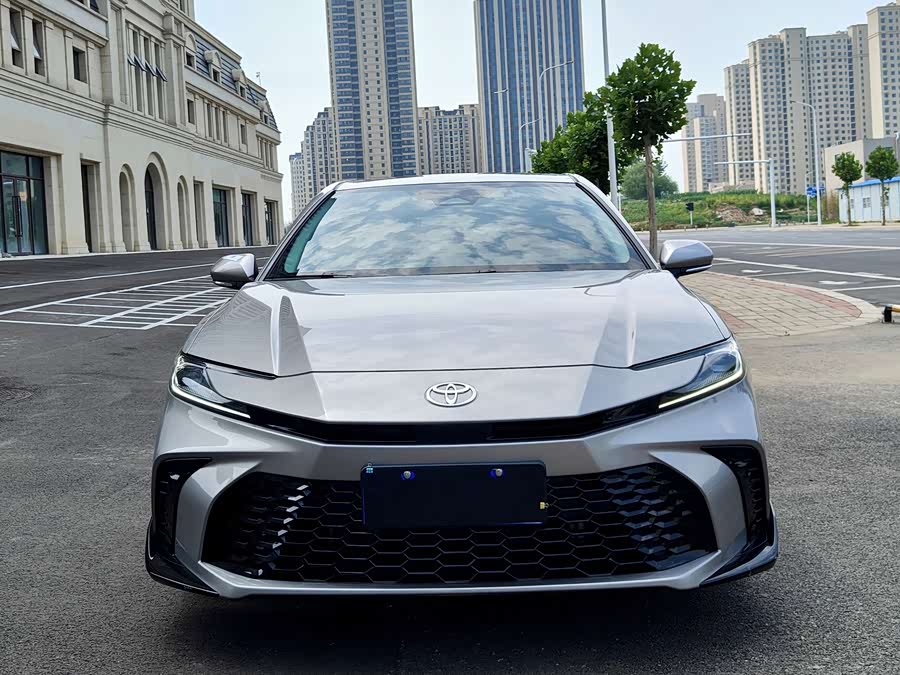Camry 2026 2.0HSE Sport Lite - zdjęcie 2