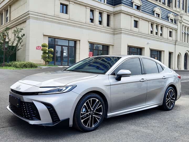 Camry 2026 2.0HSE Sport Lite - zdjęcie 10