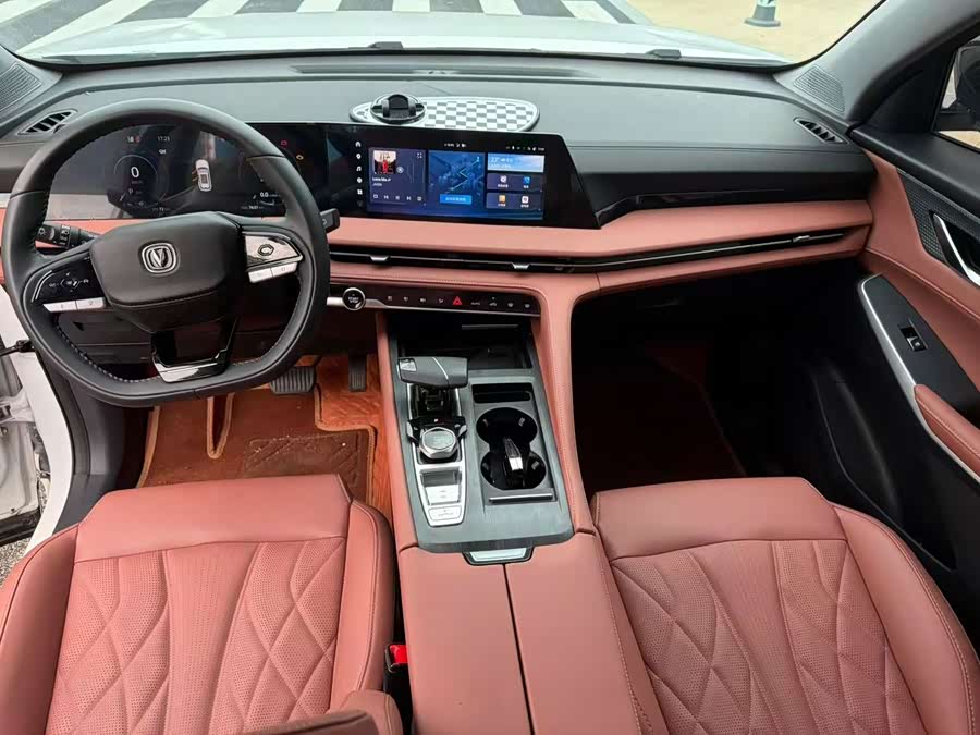 Changan CS75PLUS 2024 3rd Gen Champion 1.5T Smart Driving Edition - zdjęcie 4