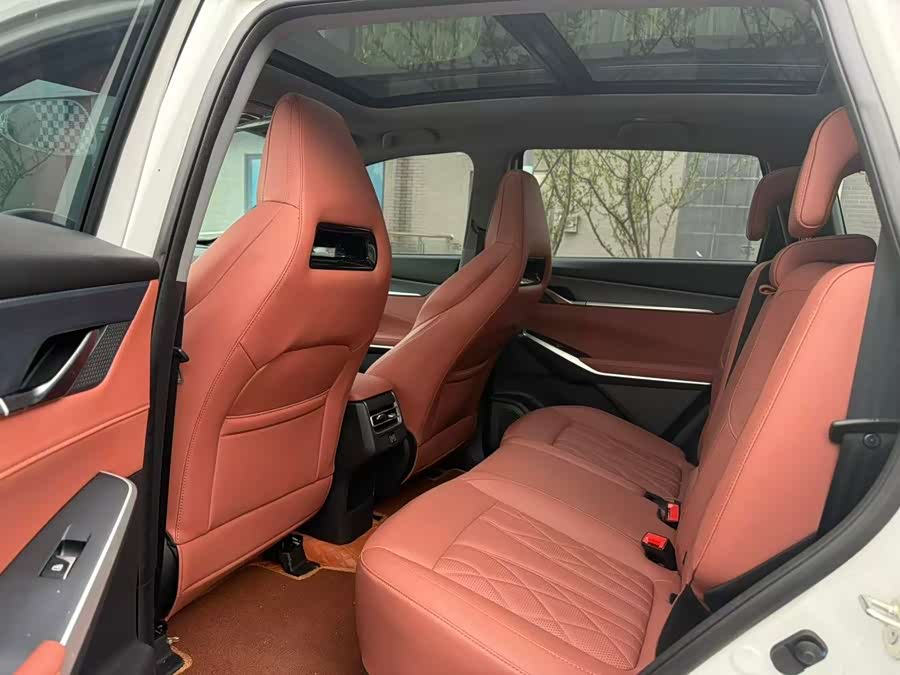Changan CS75PLUS 2024 3rd Gen Champion 1.5T Smart Driving Edition - zdjęcie 7