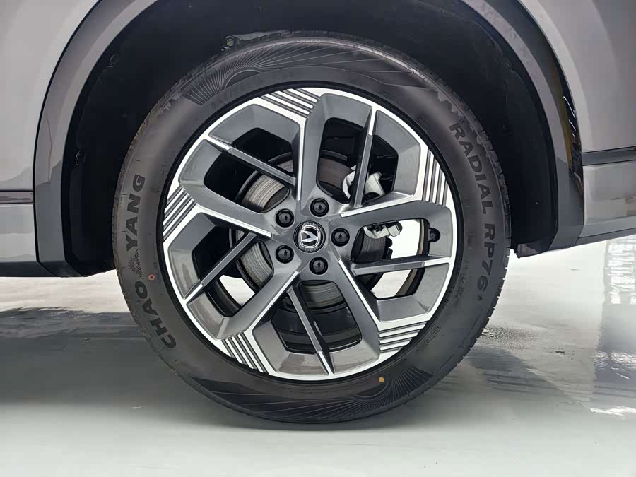 Changan CS75PLUS 2026 4th Gen 1.5T Blue Whale Super Engine Flagship - zdjęcie 14