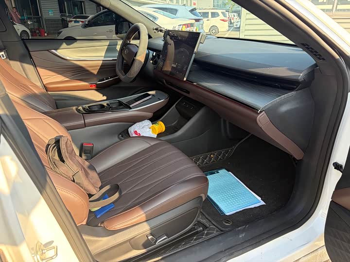 Changan Qiyuan A07 2025 Blue Whale EV 710 Flagship - zdjęcie 15