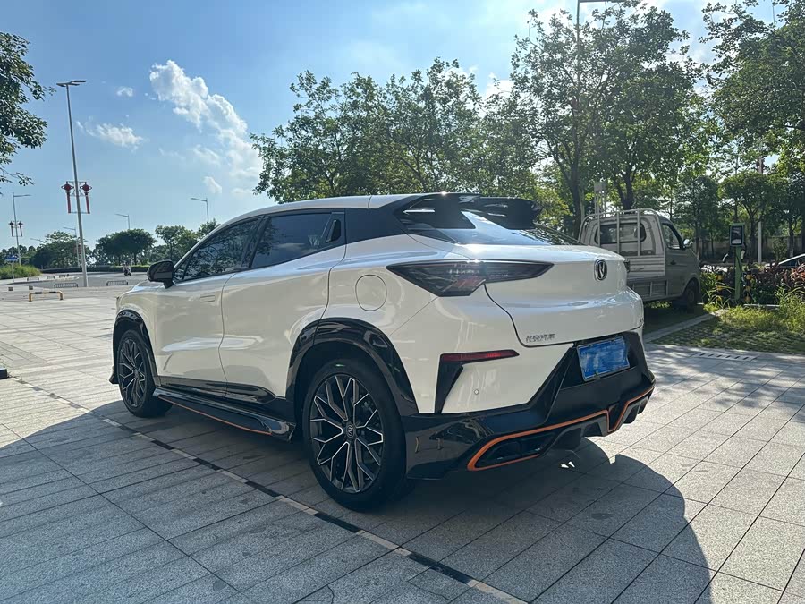 Changan UNI-T 2022 1.5T Premium - zdjęcie 6