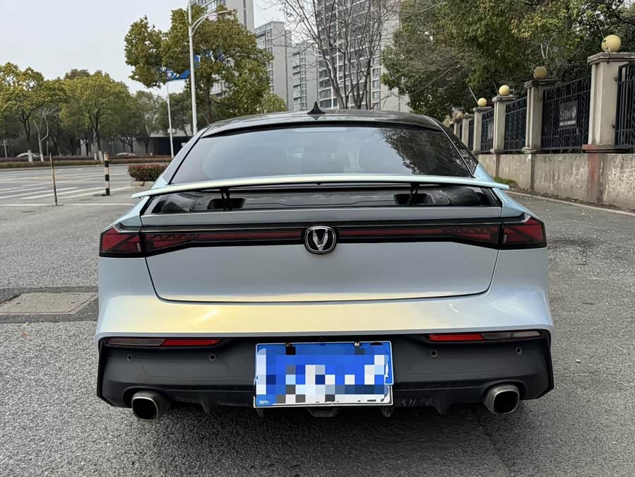 Changan UNI-V 2022 1.5T Sport - zdjęcie 5