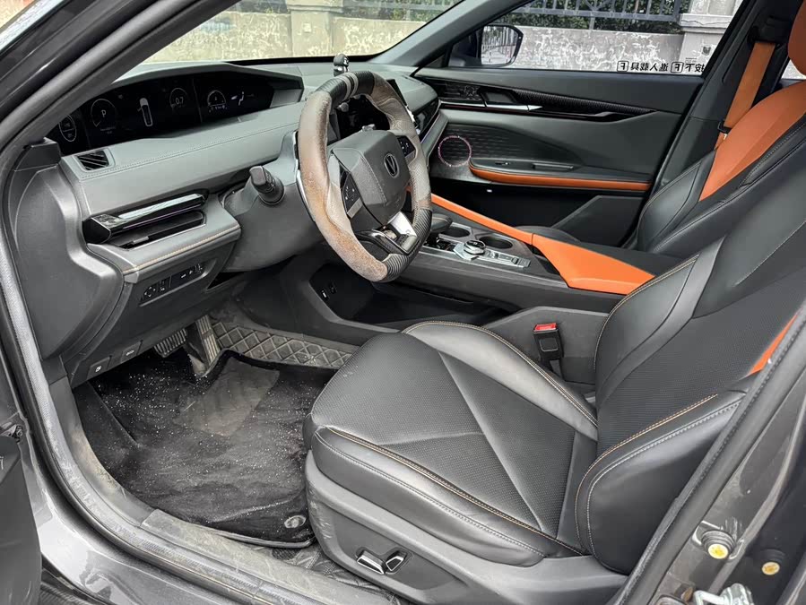 Changan UNI-V 2022 1.5T Sport - zdjęcie 8
