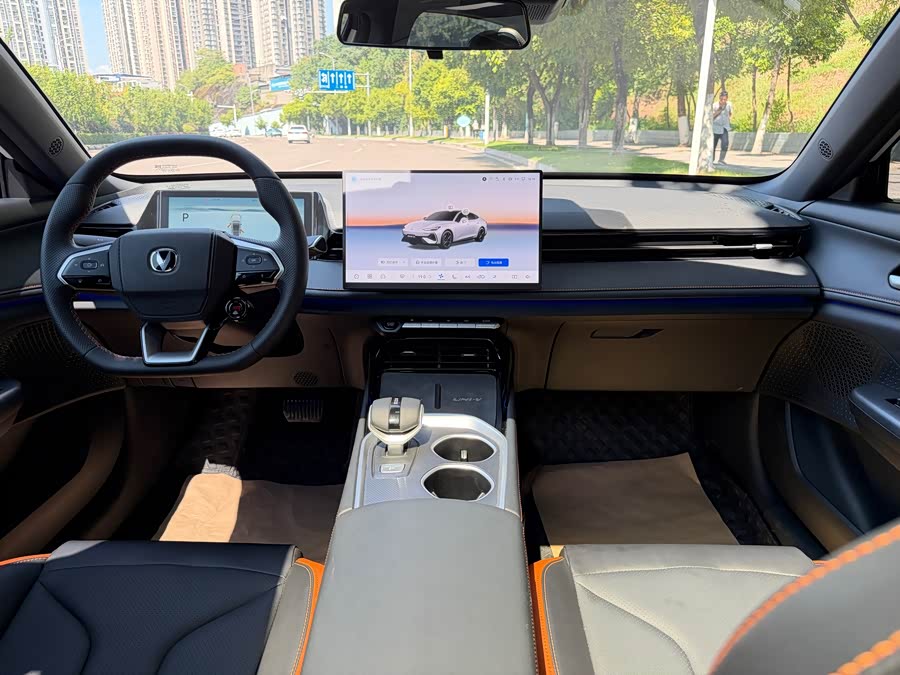 Changan UNI-V 2025 Third Generation 1.5T 500Bar Premium - zdjęcie 10