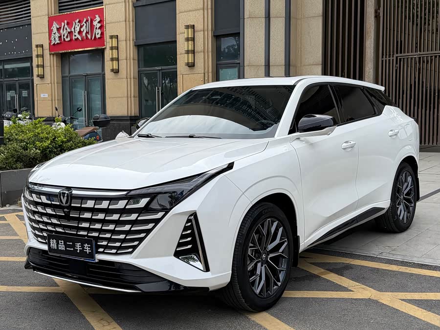 Changan UNI-Z 2025 1.5T Luxury - zdjęcie 1