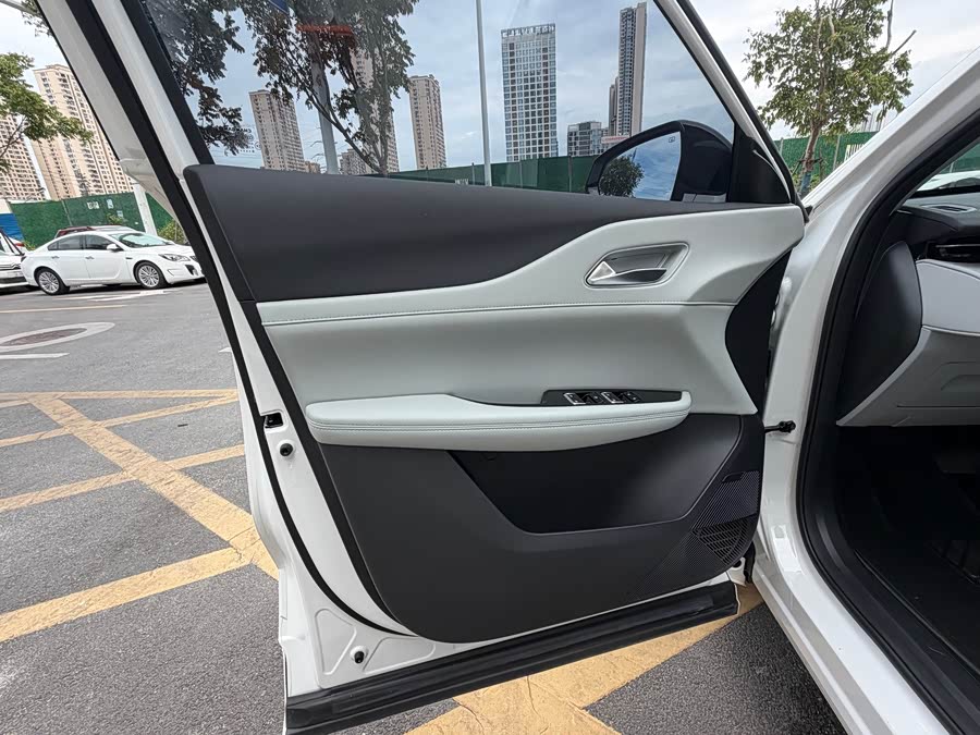 Changan UNI-Z 2025 1.5T Luxury - zdjęcie 7