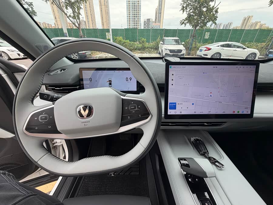 Changan UNI-Z 2025 1.5T Luxury - zdjęcie 8