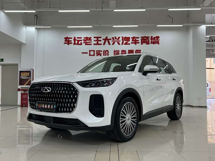 Chery Tiggo 8L 2024 2.0T 2WD Luxury 5-seater - zdjęcie 19
