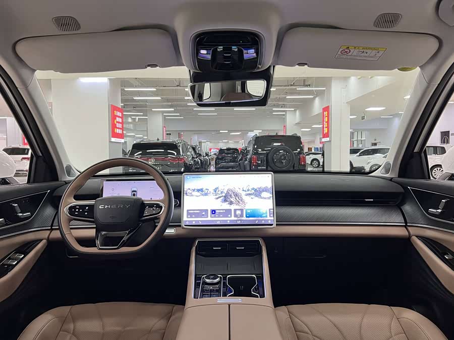 Chery Tiggo 8L 2024 2.0T 2WD Luxury 5-seater - zdjęcie 5
