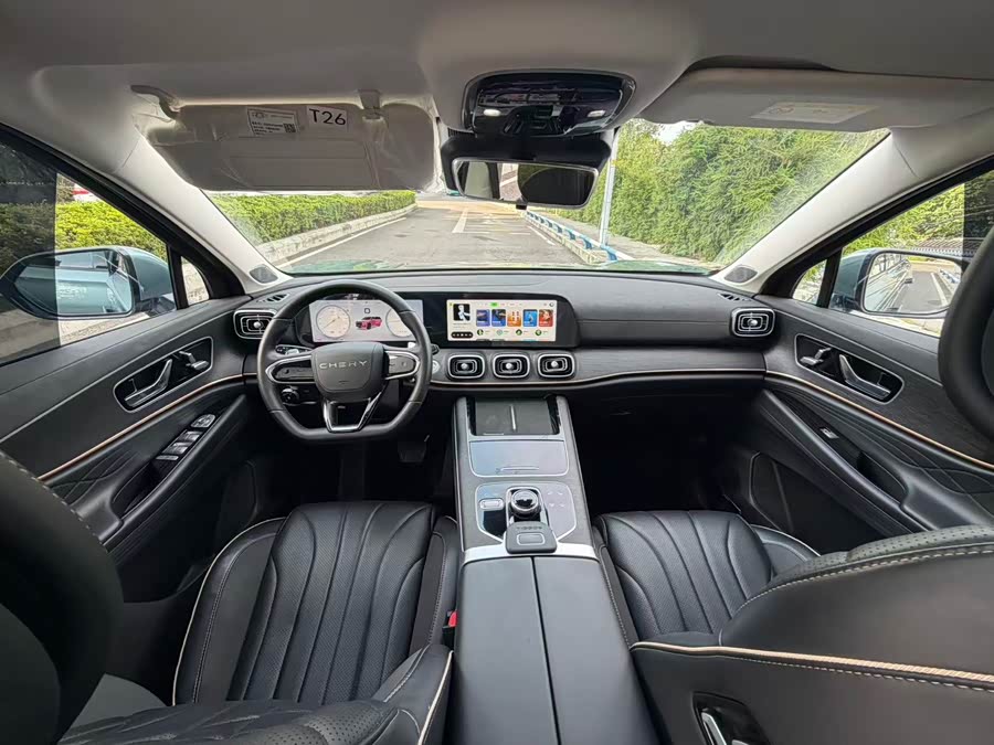 Chery Tiggo 9 2023 2.0T Dual Clutch 2WD Luxury 7-Seater - zdjęcie 16