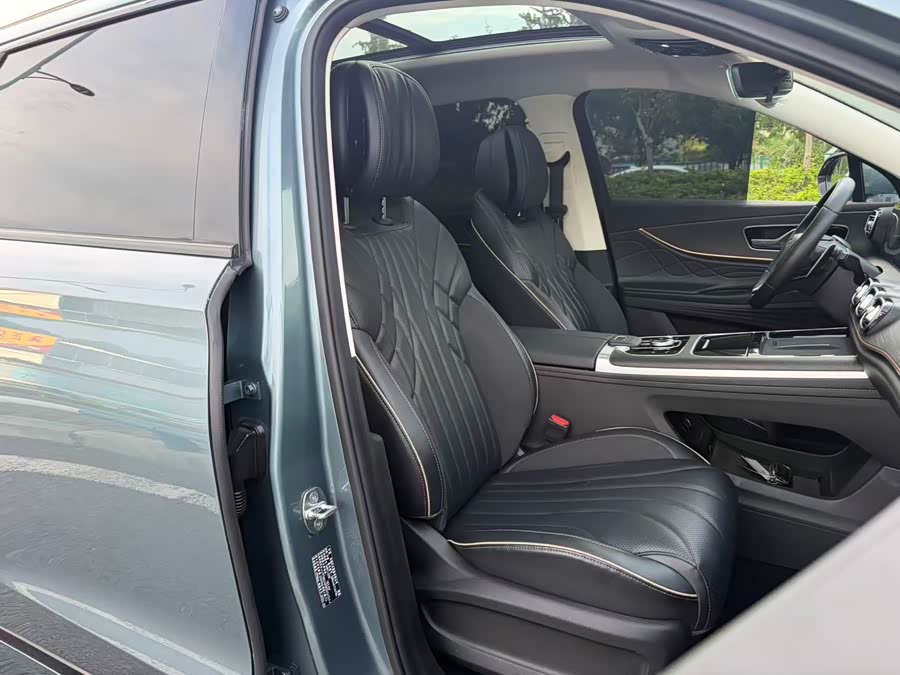 Chery Tiggo 9 2023 2.0T Dual Clutch 2WD Luxury 7-Seater - zdjęcie 20